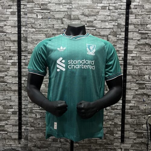 LIVERPOOL 25-26 THIRD KIT