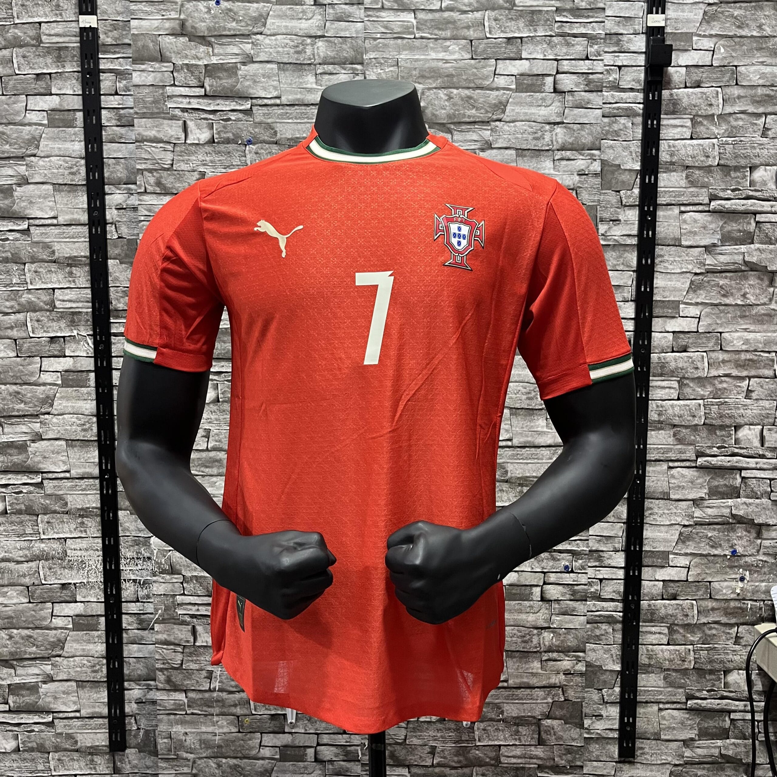 PORTUGAL 25/26 HOME